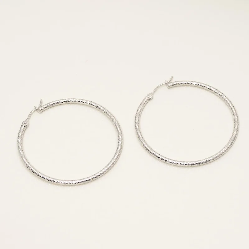 Diamond Cut Textured Hoop Earrings in 14kt White Gold (40mm)