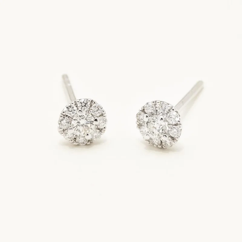 Diamond Halo Earrings in 14kt White Gold (1/4ct tw)