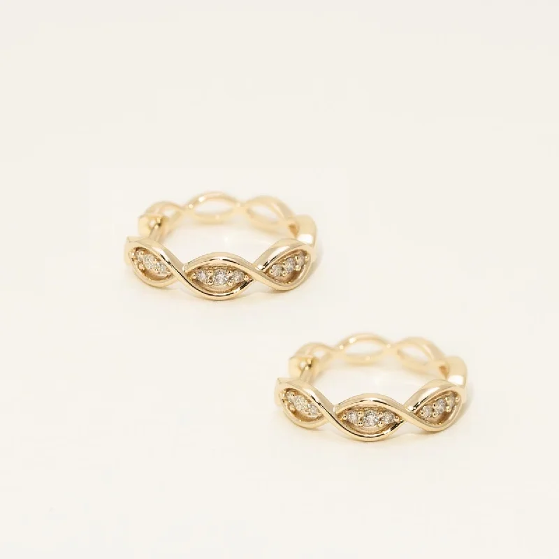 Diamond Hoop Earrings in 10kt Yellow Gold (1/7ct tw)