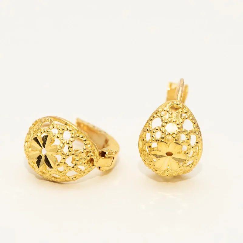 Estate Flower Filigree Hoop Earrings in 18kt Yellow Gold