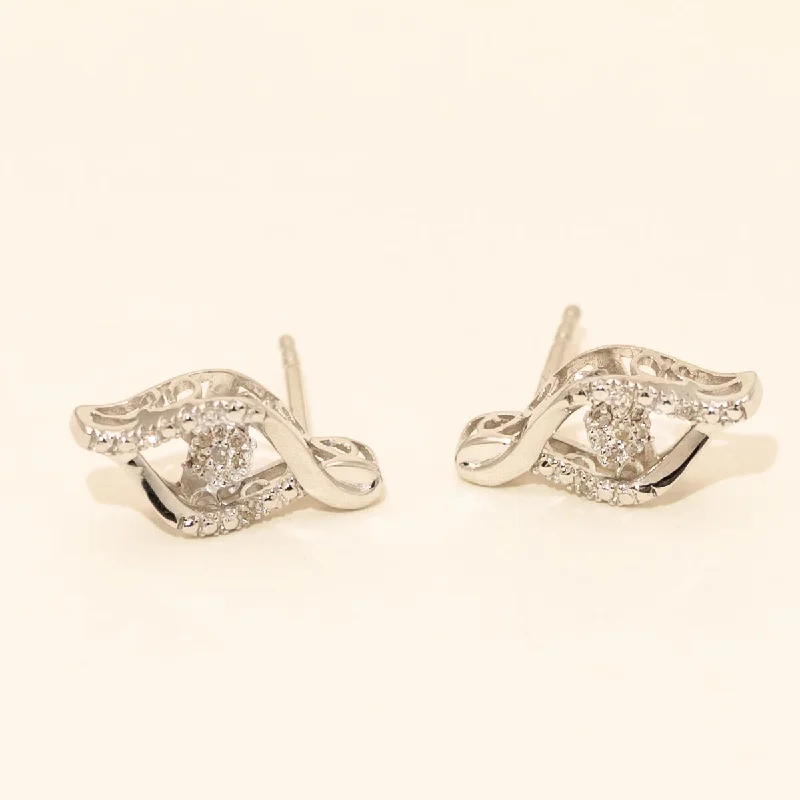 Rhythm of Love Diamond Earrings in Sterling Silver (1/10ct tw)