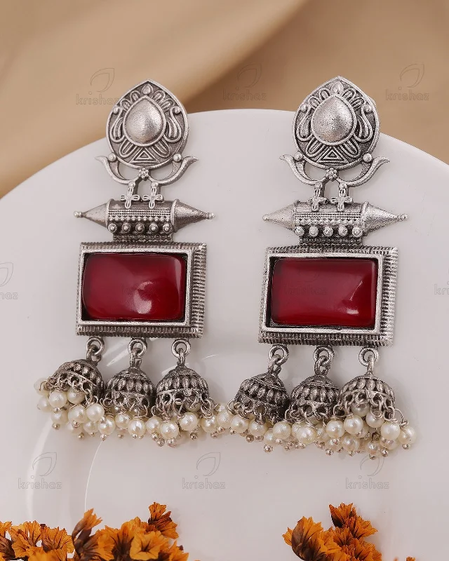 Maanya Dangler Earrings - wxo