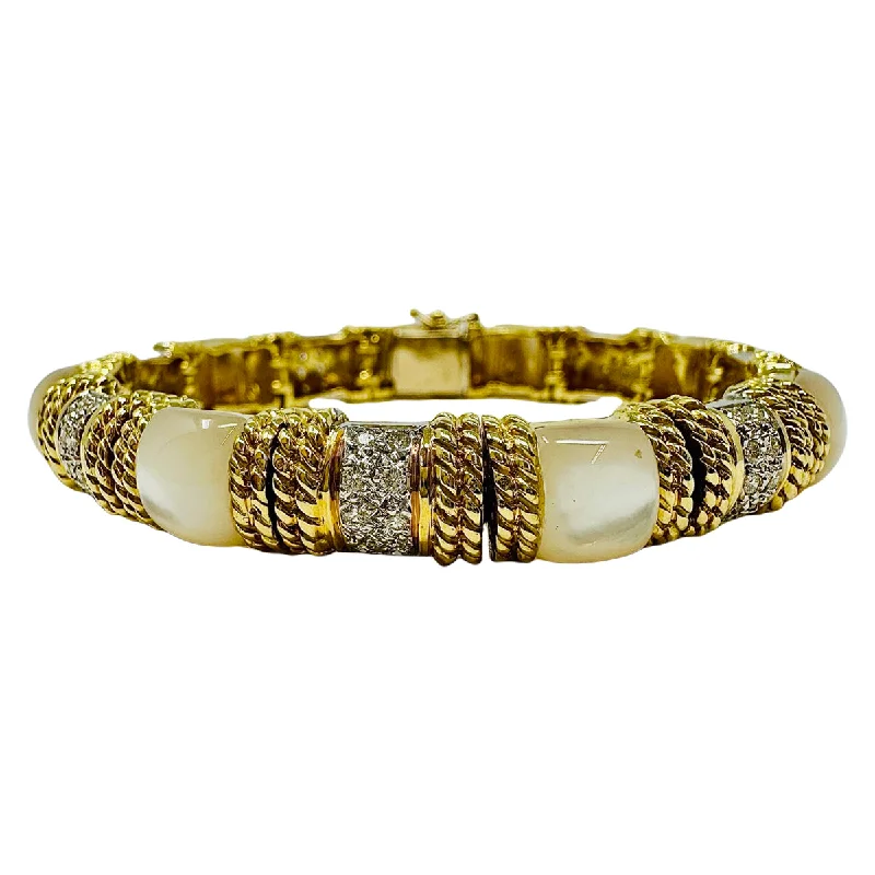 Cassis 18K Gold Bracelet with Mother of Pearl and 56 Diamonds